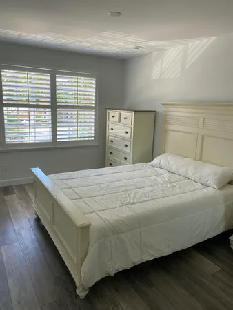 $975,000 | 4883 North Classical Boulevard, Delray Beach, FL 33445