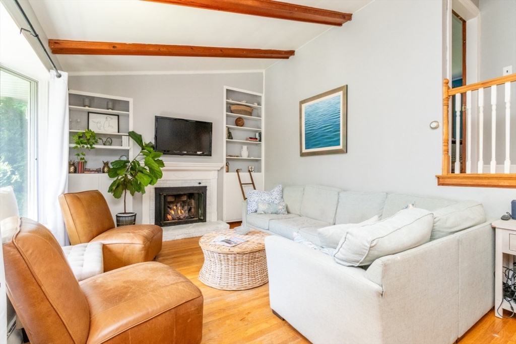 77 Clinton Road Weymouth, MA 02189 - Photo 2 of 38