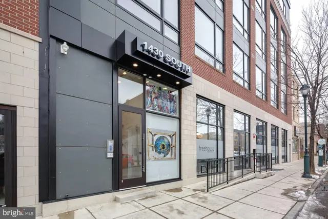 $1,667 | 1430 South Street, Unit 408, Philadelphia, PA 19146