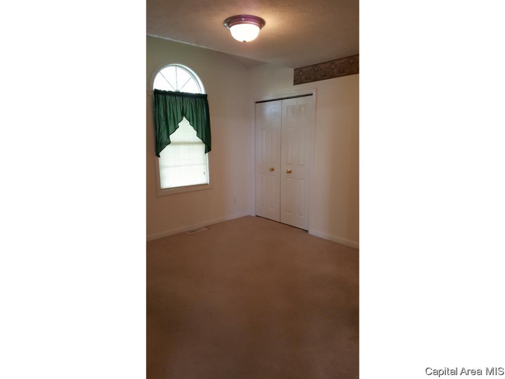 4628 Trevi Drive Springfield, IL 62703 - Photo 28 of 36 Gallery Image 28