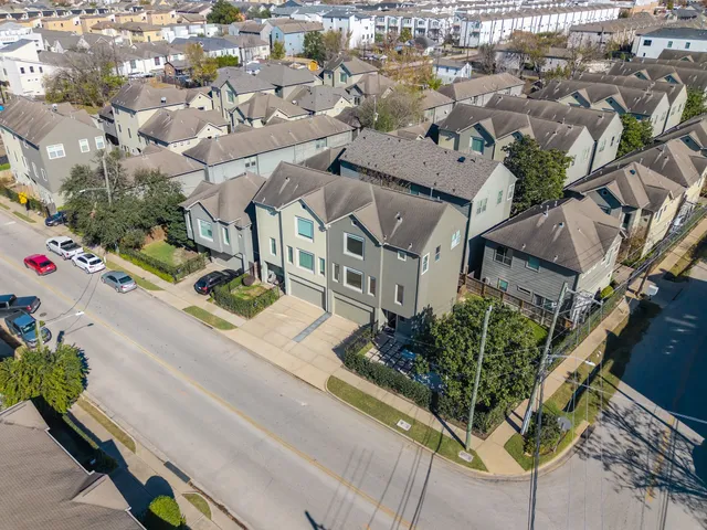 $3,200 | 1102 Patterson Street, Houston, TX 77007