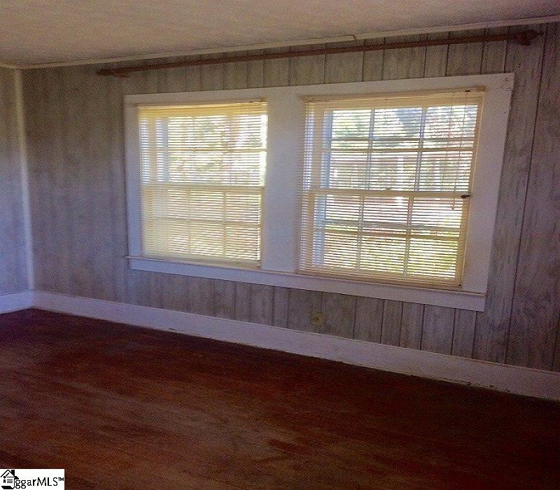 642 Old Pelzer Road Piedmont, SC 29673 - Photo 3 of 20 Gallery Image 3