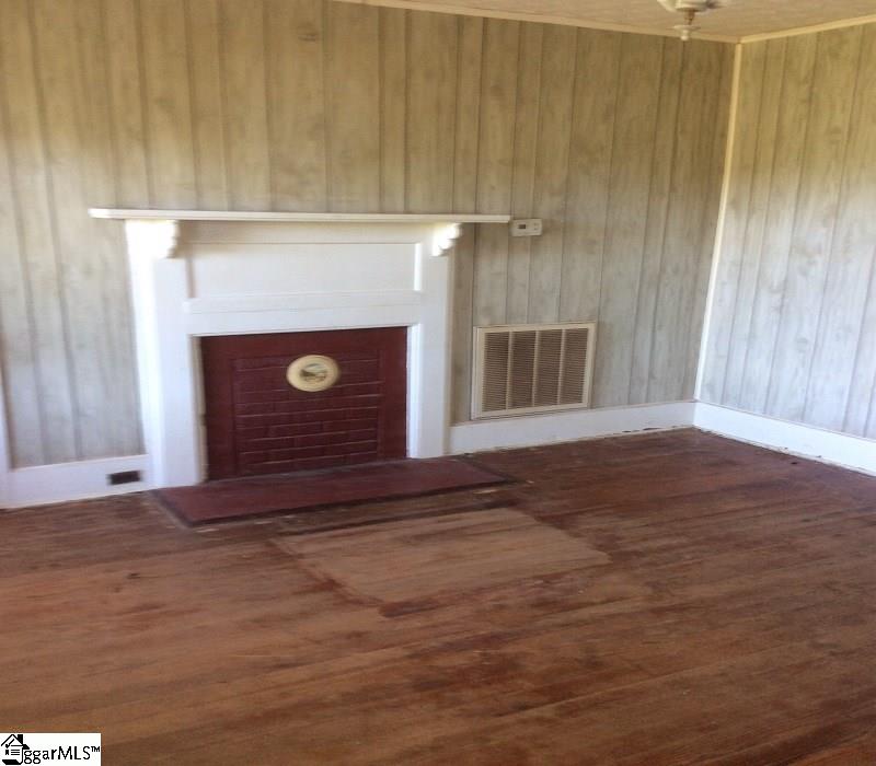 642 Old Pelzer Road Piedmont, SC 29673 - Photo 4 of 20 Gallery Image 4