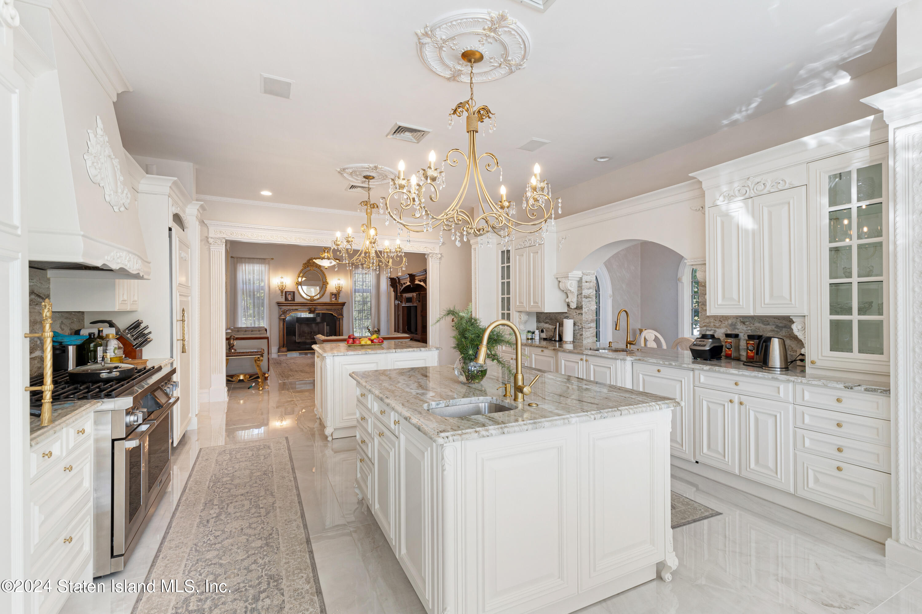 35 Peter Court Staten Island, NY 10304 - Photo 28 of 111 35PeterCt-048