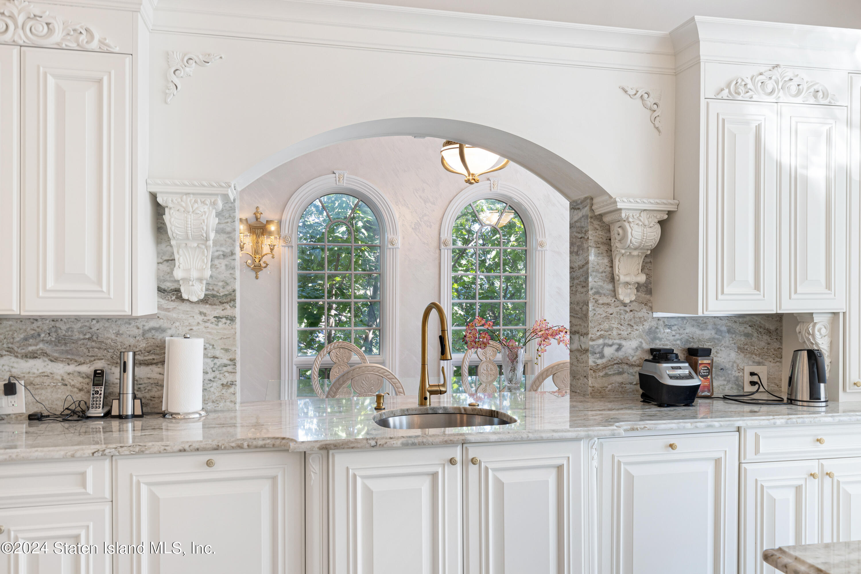 35 Peter Court Staten Island, NY 10304 - Photo 29 of 111 35PeterCt-049