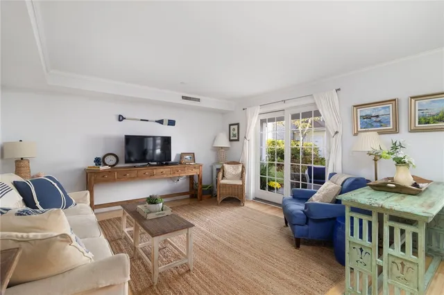 $849,000 | 20 Narragansett Avenue, Unit 905, Narragansett, RI 02882