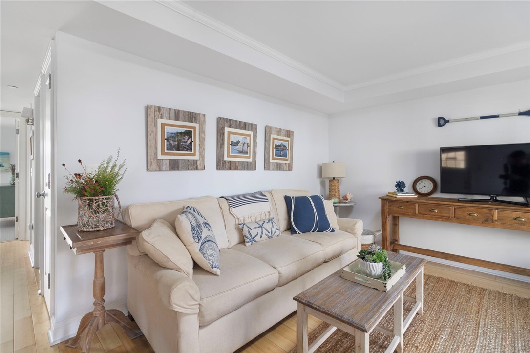 20 Narragansett Avenue, Unit 905 Narragansett, RI 02882 - Photo 12 of 40