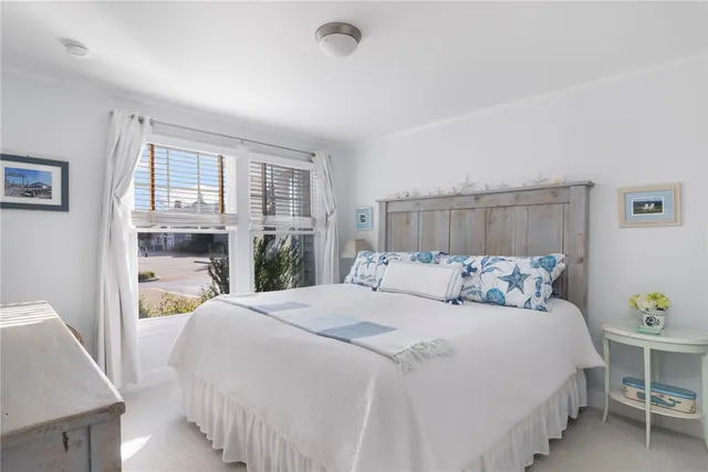 $849,000 | 20 Narragansett Avenue, Unit 905, Narragansett, RI 02882