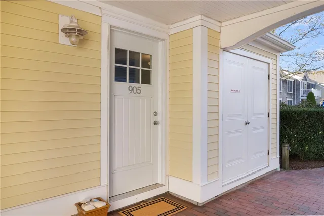 $849,000 | 20 Narragansett Avenue, Unit 905, Narragansett, RI 02882