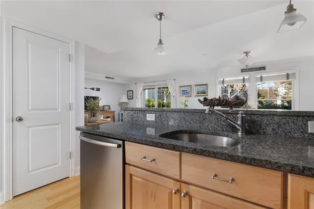 $849,000 | 20 Narragansett Avenue, Unit 905, Narragansett, RI 02882