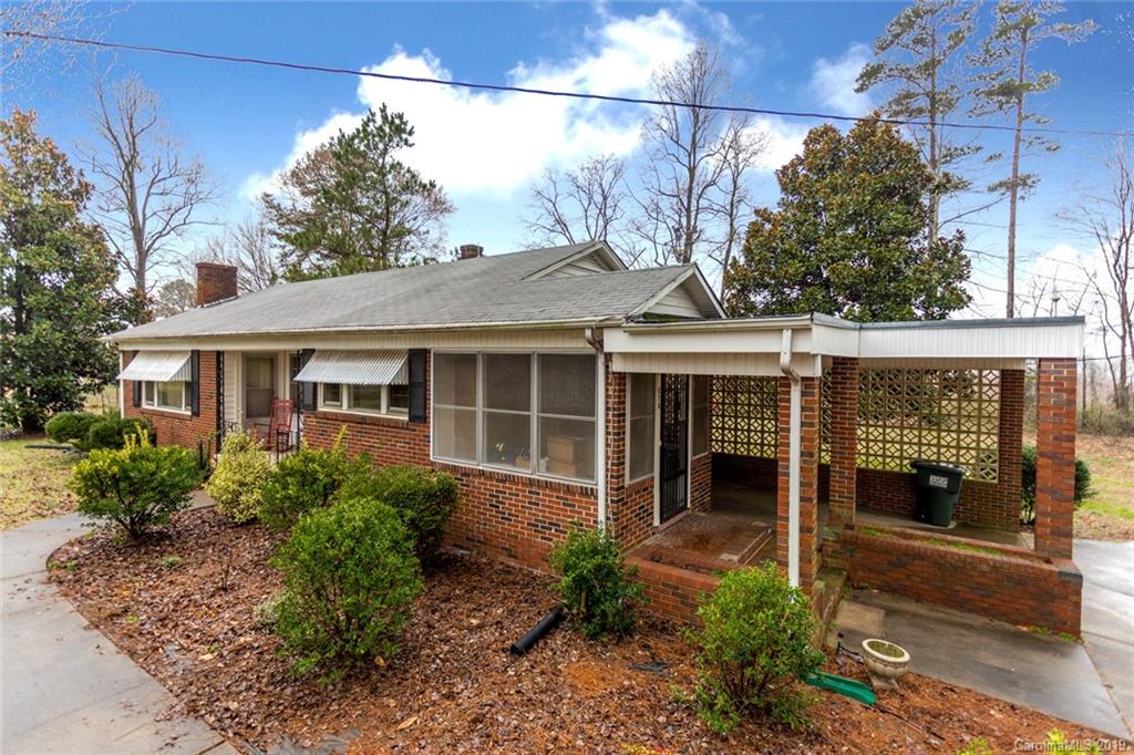 374 Hemlock Road Cleveland, NC 27013 - Photo 2 of 36 Gallery Image 2