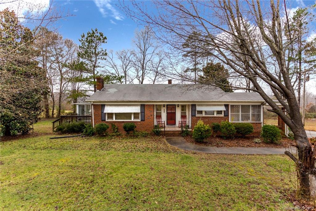 374 Hemlock Road Cleveland, NC 27013 - Photo 4 of 36 Gallery Image 4