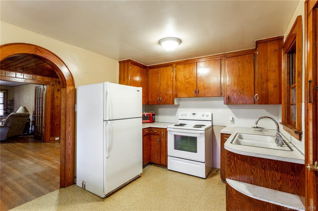 374 Hemlock Road Cleveland, NC 27013 - Photo 7 of 36 Gallery Image 7