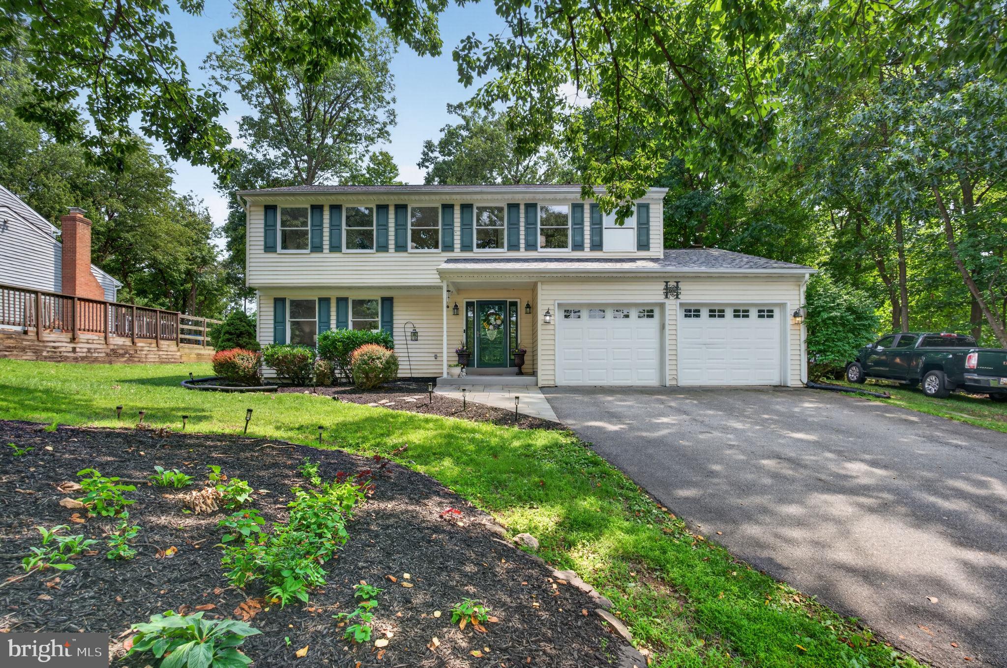 10130 Clearspring Road Damascus, MD 20872 - Photo 3 of 63 New walkway and landscaped yard