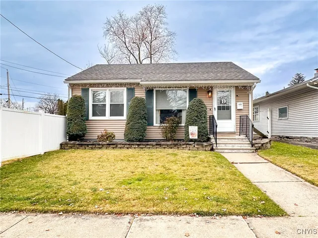 $159,900 | 1674 Grandview Avenue, Utica, NY 13502