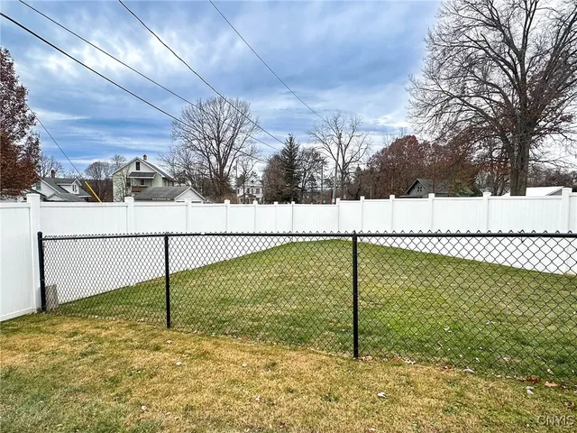 $159,900 | 1674 Grandview Avenue, Utica, NY 13502