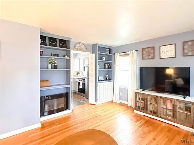 $159,900 | 1674 Grandview Avenue, Utica, NY 13502