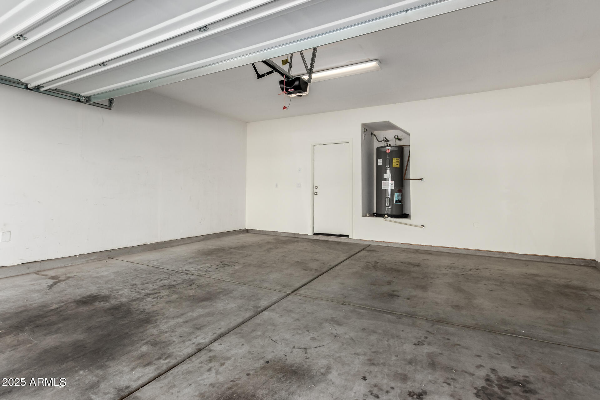 5464 Fulton Street Phoenix, AZ 85043 - Photo 29 of 31 a view of a garage