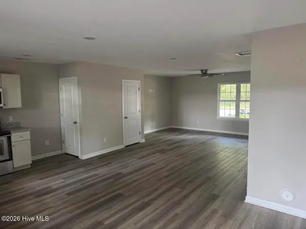 $2,200 | 5317 Park Avenue, Unit A, Wilmington, NC 28403