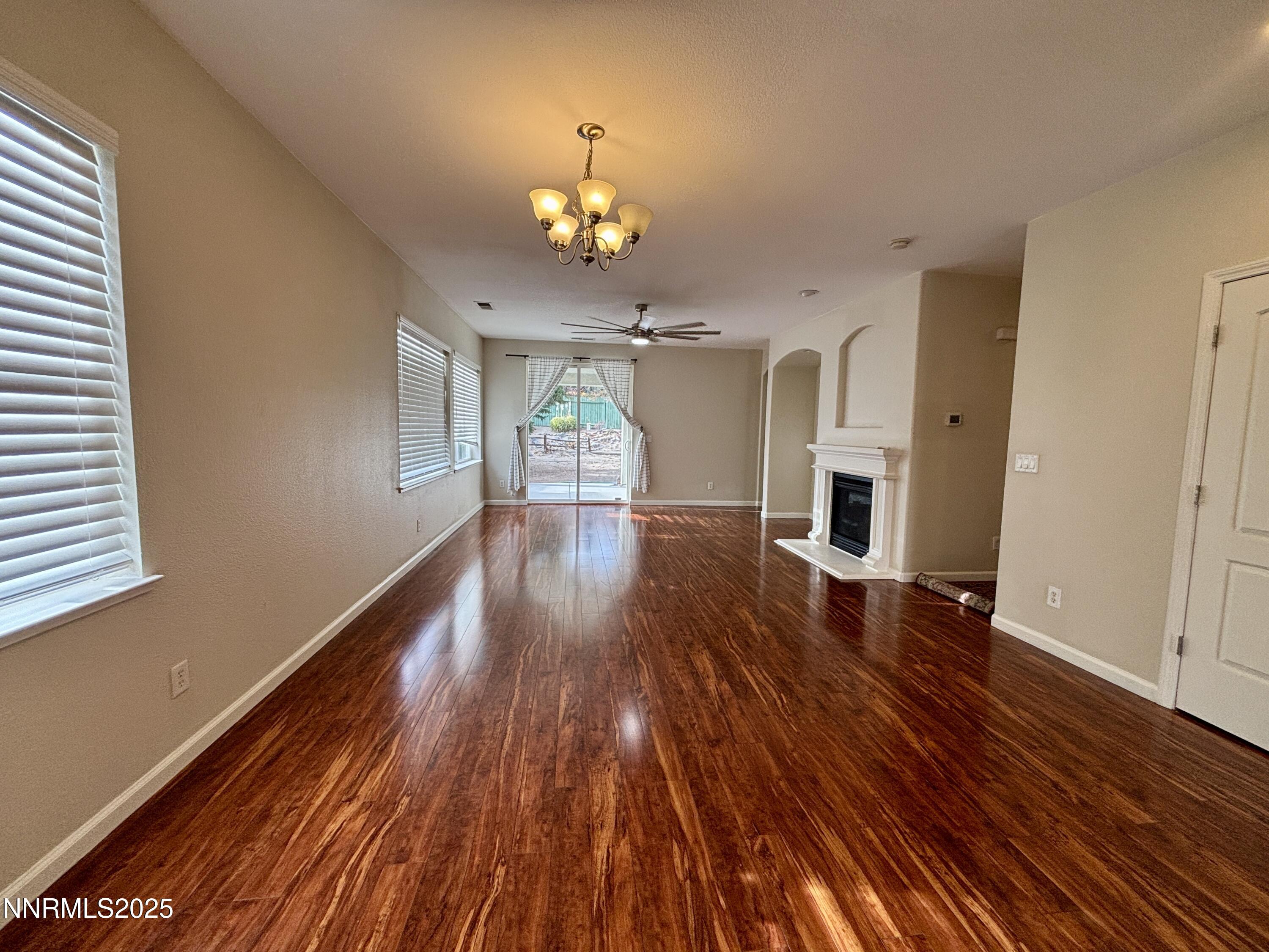 1335 Grand Summit Drive Reno, NV 89523 - Photo 3 of 20 IMG_4722