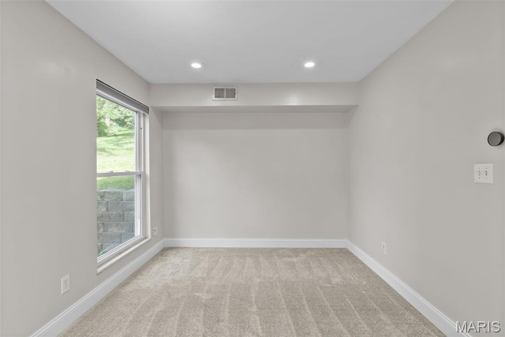 404 Applestone Drive Ballwin, MO 63021 - Photo 19 of 61