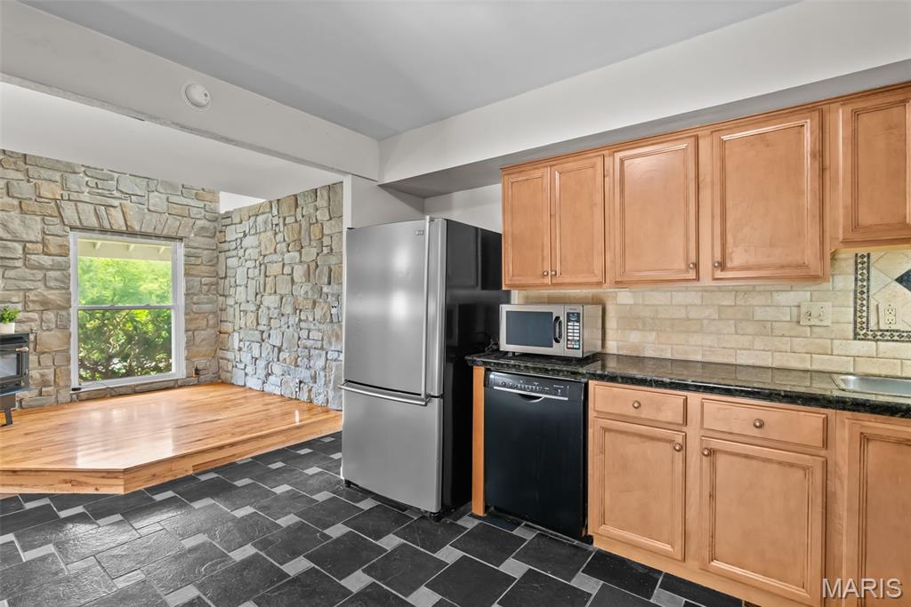 404 Applestone Drive Ballwin, MO 63021 - Photo 28 of 61