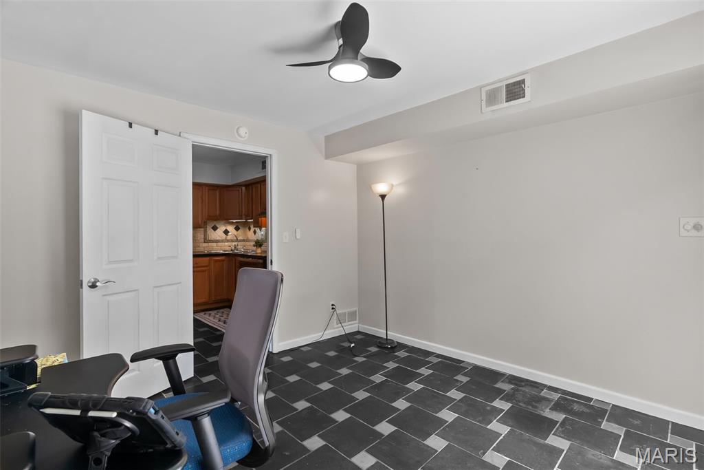 404 Applestone Drive Ballwin, MO 63021 - Photo 37 of 61