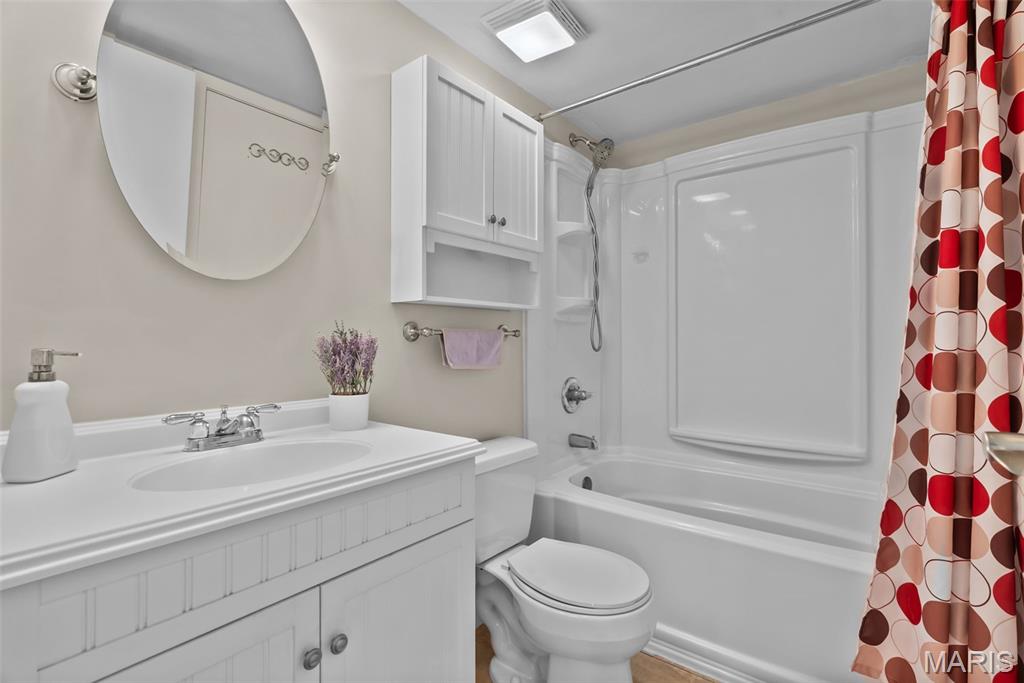 404 Applestone Drive Ballwin, MO 63021 - Photo 48 of 61