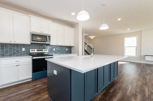 $474,138 | 2740 South Prescott Street, Wichita, KS 67215