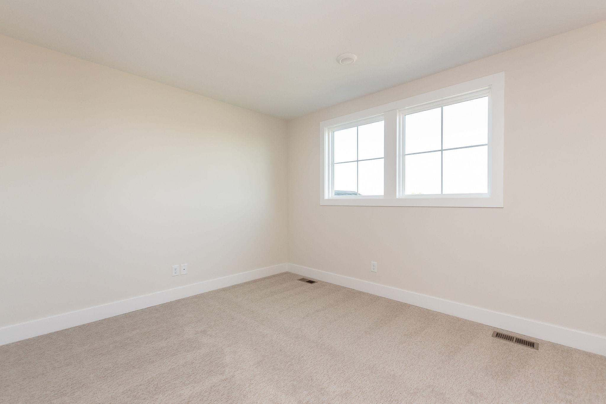 2740 South Prescott Street Wichita, KS 67215 - Photo 21 of 36