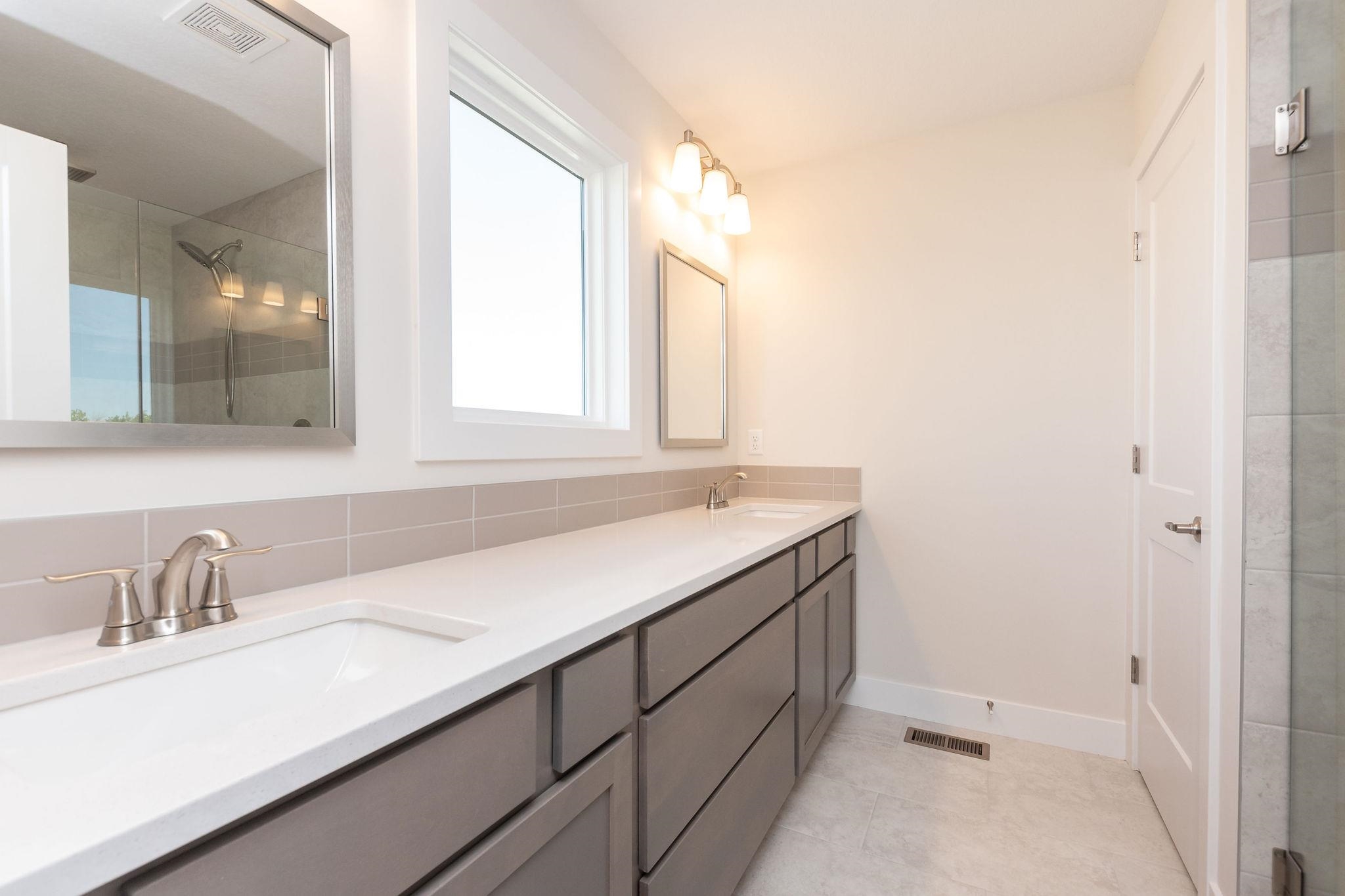 2740 South Prescott Street Wichita, KS 67215 - Photo 28 of 36