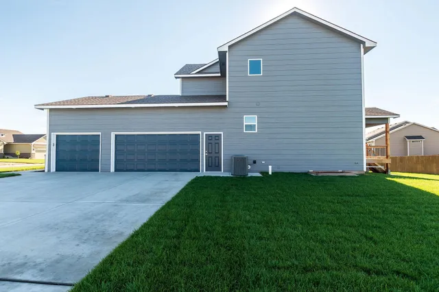 $474,138 | 2740 South Prescott Street, Wichita, KS 67215