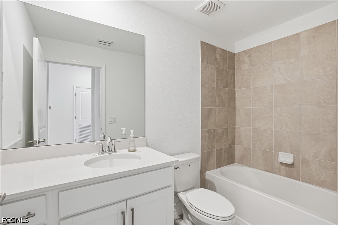 15375 Grn Acrs Avenue, Unit 2217 Punta Gorda, FL 33982 - Photo 33 of 47