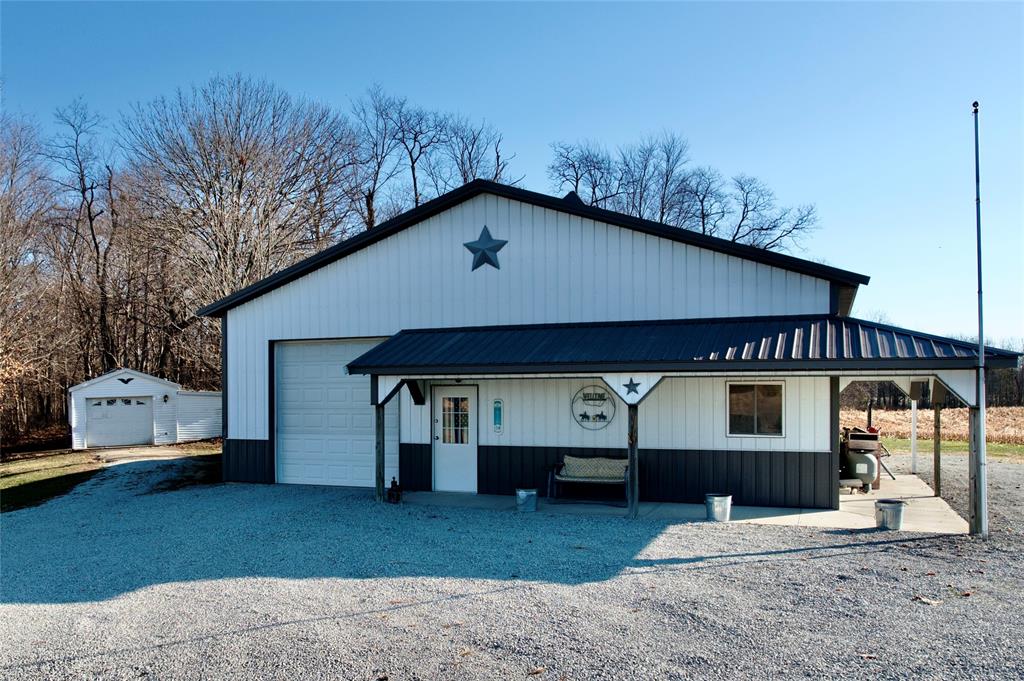 10024 Gillespie Road Laurel, IN 47024 - Photo 4 of 53