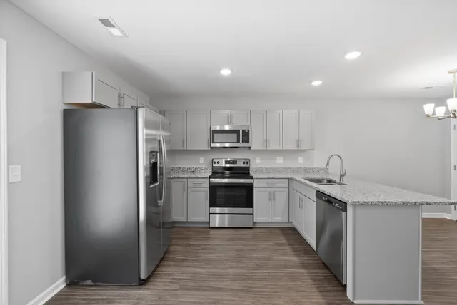 $1,295 | 106 Davis Ridge Lane, Clarksville, TN 37040