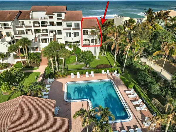 $950,000 | 4651 Northeast Ocean Boulevard, Unit 31, Jensen Beach, FL 34957