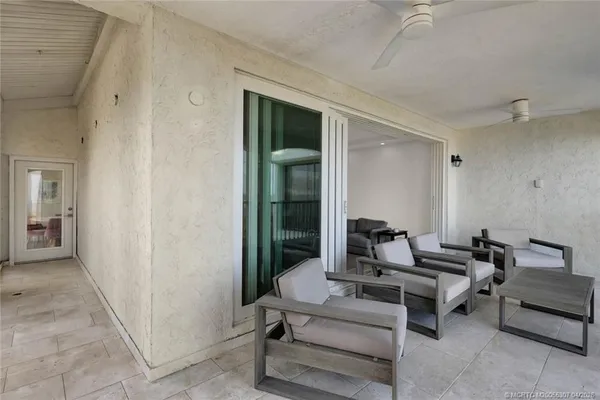 $950,000 | 4651 Northeast Ocean Boulevard, Unit 31, Jensen Beach, FL 34957