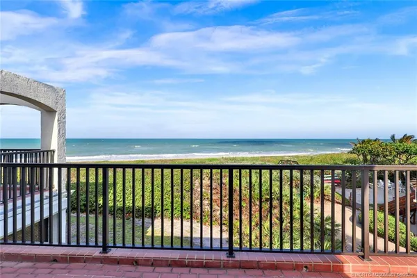 $950,000 | 4651 Northeast Ocean Boulevard, Unit 31, Jensen Beach, FL 34957