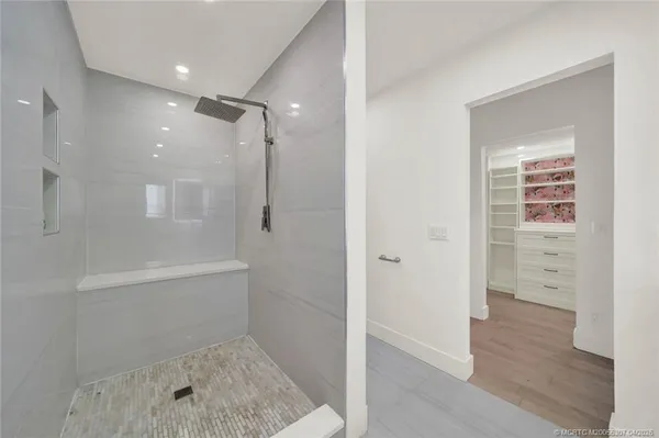 $950,000 | 4651 Northeast Ocean Boulevard, Unit 31, Jensen Beach, FL 34957