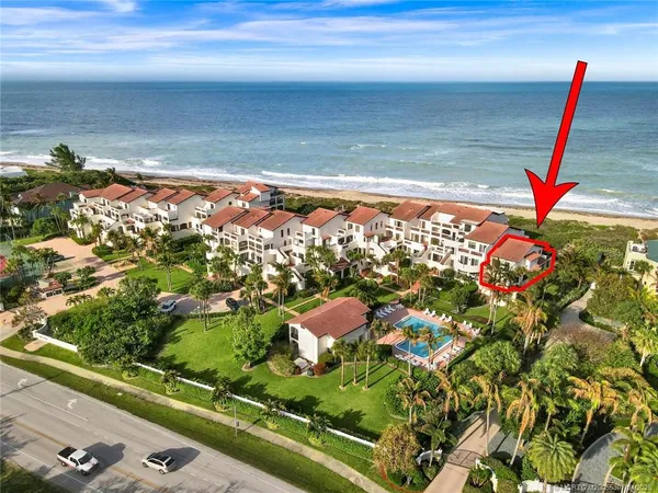 $950,000 | 4651 Northeast Ocean Boulevard, Unit 31, Jensen Beach, FL 34957
