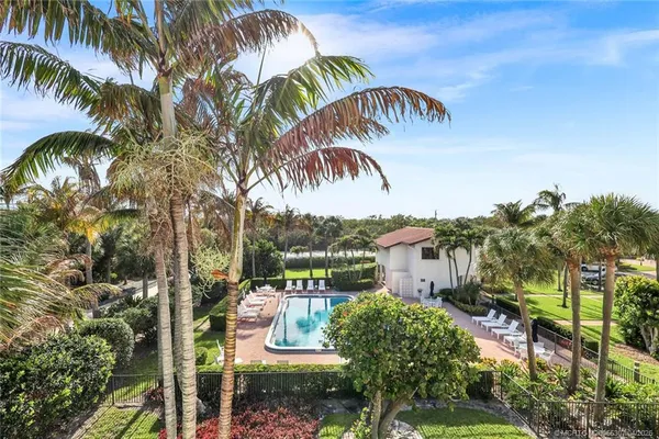 $950,000 | 4651 Northeast Ocean Boulevard, Unit 31, Jensen Beach, FL 34957