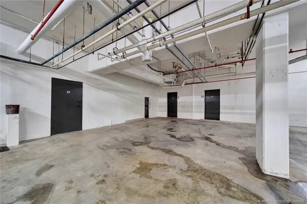 $950,000 | 4651 Northeast Ocean Boulevard, Unit 31, Jensen Beach, FL 34957