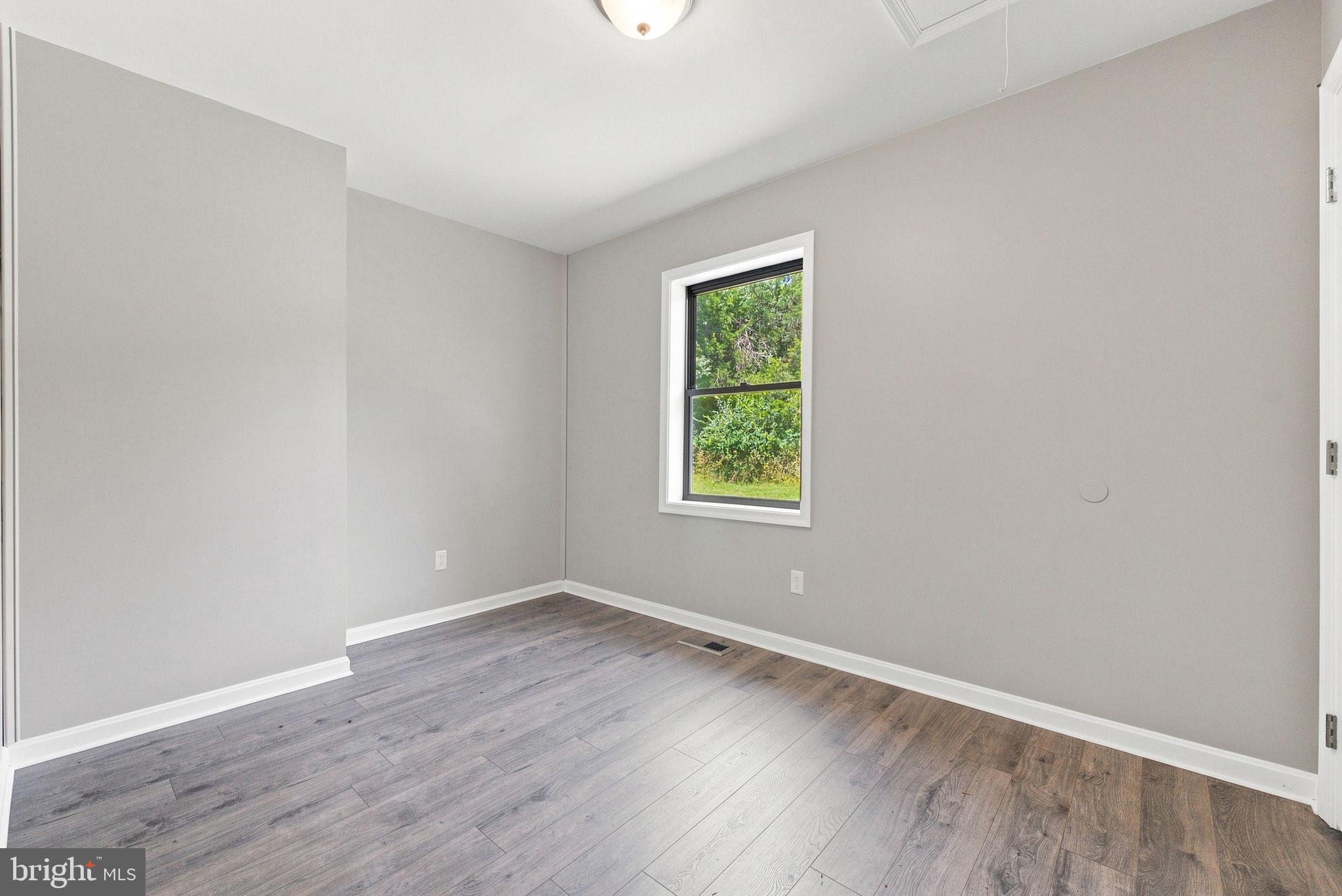 8265 Opal Road Warrenton, VA 20186 - Photo 38 of 68 Gallery Image 38