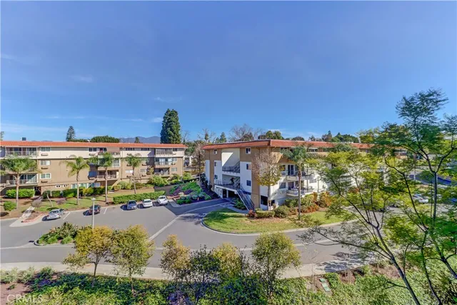 $627,000 | 2395 Via Mariposa West, Unit 3A, Laguna Woods, CA 92637