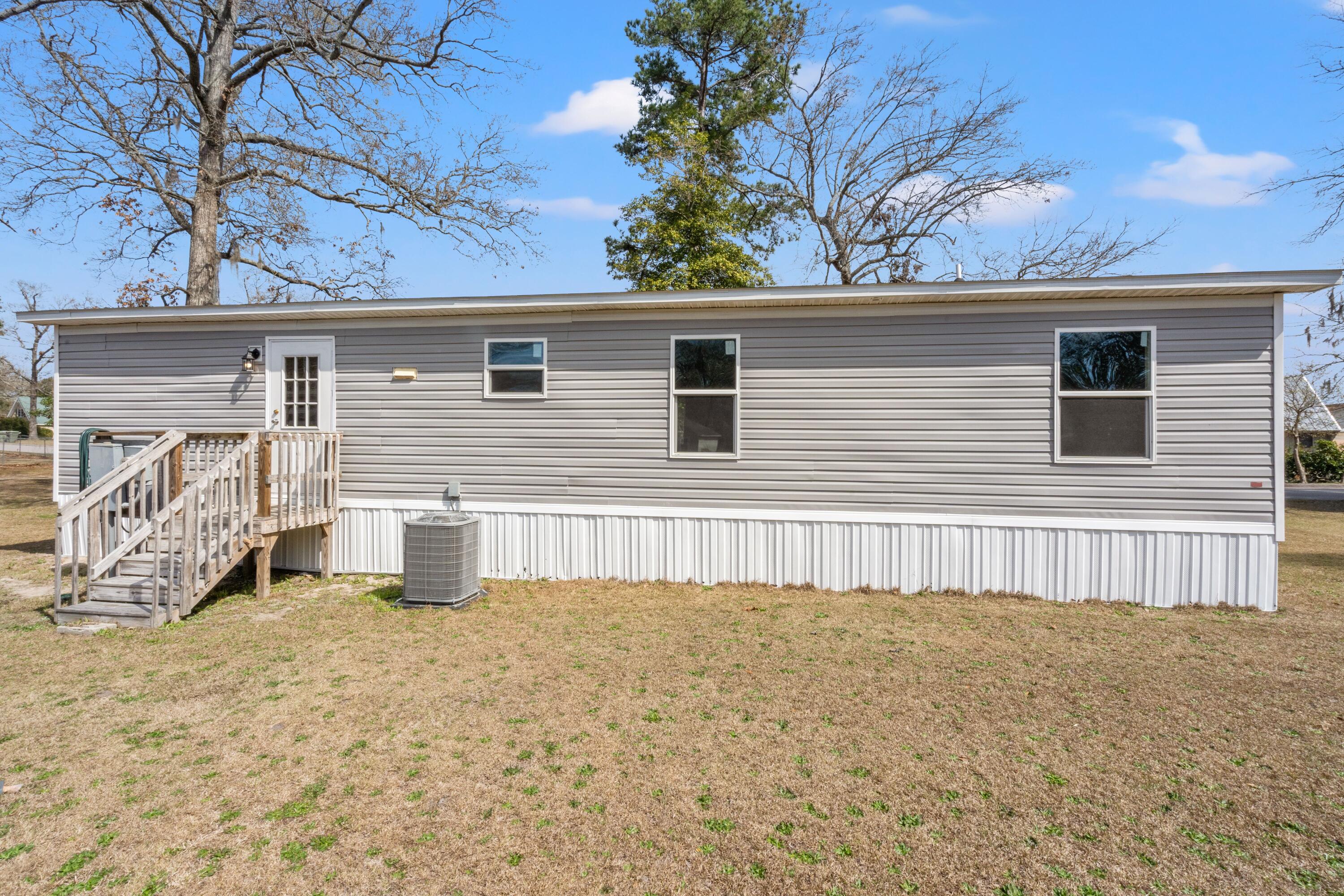 220 Green Street Santee, SC 29142 - Photo 6 of 39