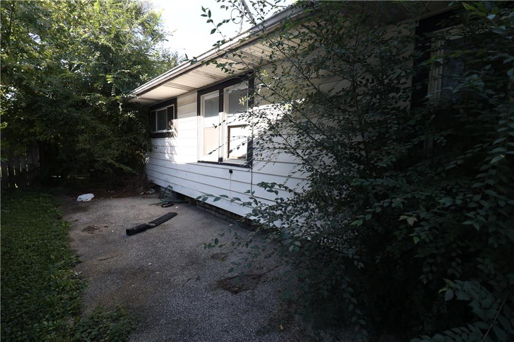 1814 North Rural Street Indianapolis, IN 46218 - Photo 24 of 25 Gallery Image 24