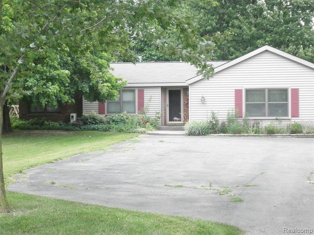 76135 Van Dyke Road Romeo, MI 48065 - Photo 1 of 23 P6160265.JPG