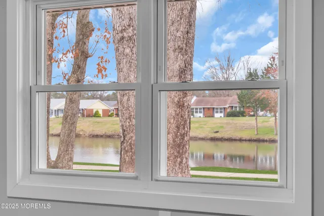 $249,900 | 402 Picardy Court, Unit B, Lakewood, NJ 08701