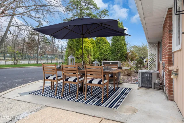 $249,900 | 402 Picardy Court, Unit B, Lakewood, NJ 08701