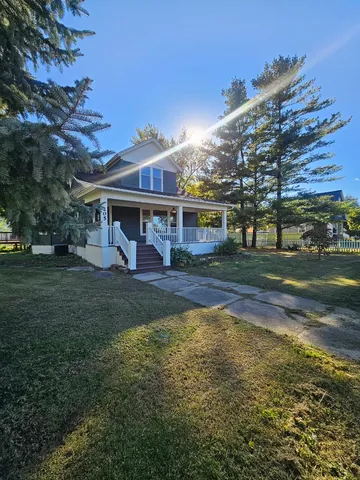 $299,900 | 205 West North Street, Leland, IL 60531